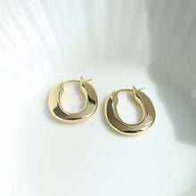 Load image into Gallery viewer, Uma Oblong Hoop Earrings - Elisa Maree Jewelry