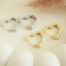 Load image into Gallery viewer, Sloan Heart Hoops