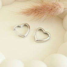 Load image into Gallery viewer, Sloan Heart Hoops