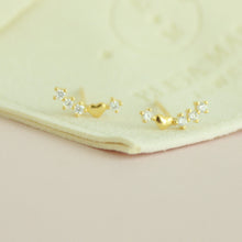 Load image into Gallery viewer, Ity Bity Heart Crawler Stud