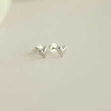 Load image into Gallery viewer, Heartly Stud Earrings