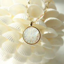 Load image into Gallery viewer, Beautiful Butterfly Carved Mother of Pearl Pendant Necklace
