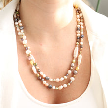 Load image into Gallery viewer, Mother Mixed Colour Pearl Multi Necklace
