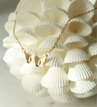 Load image into Gallery viewer, Butterfly Friends Necklace
