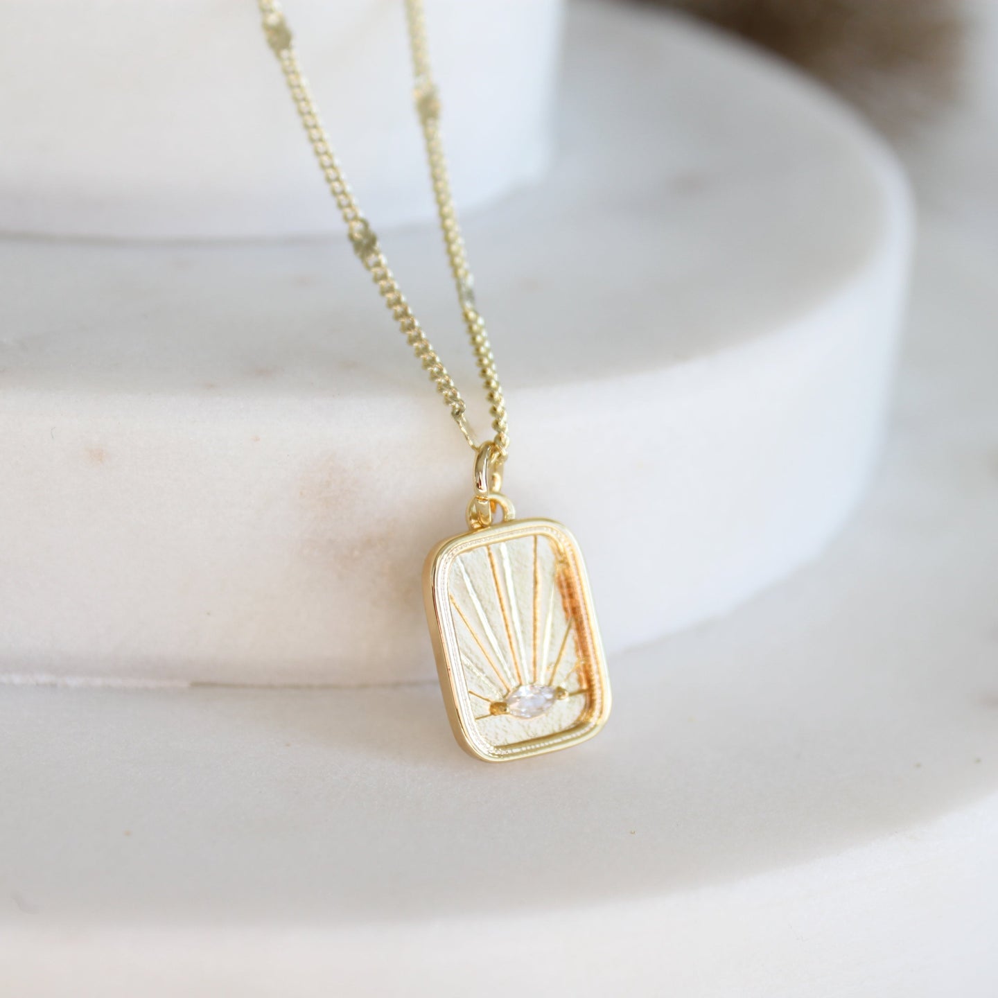 Glint 14K Gold Filled Pendant Necklace