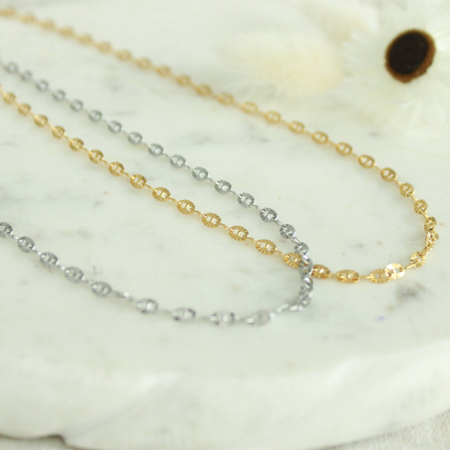 Sunburst Anchor Link Chain