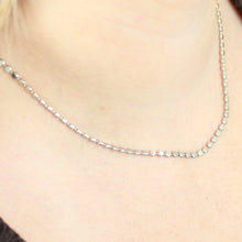 Load image into Gallery viewer, Stone Dot Chain Necklace
