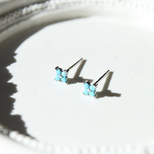 Load image into Gallery viewer, The Clover Stud Earrings
