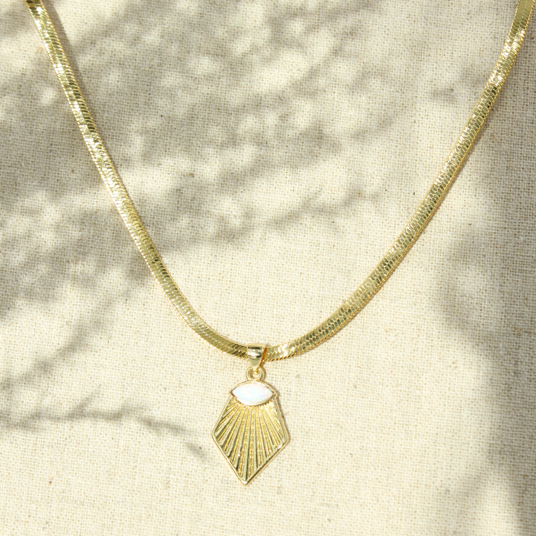 Golden Glare Pendant Necklace - Elisa Maree Jewelry
