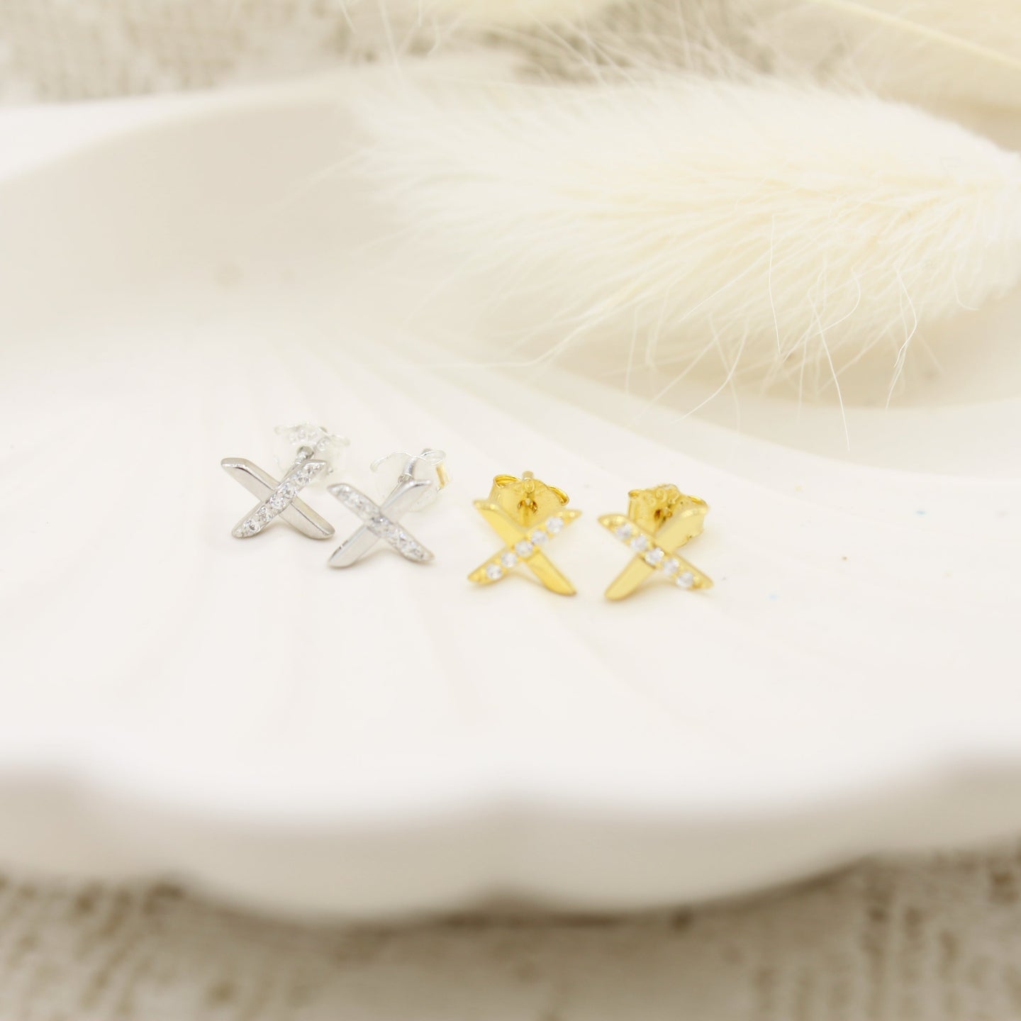 Kisses CZ Minimalist Stud Earrings - Elisa Maree Jewelry
